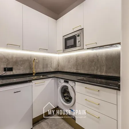 Apartamenty Czarna Gora Is 8 Sienna  Exterior photo